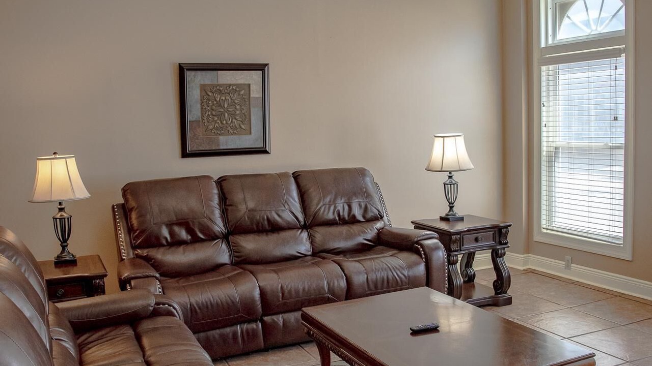 Photo of Livingroom in McMinnville