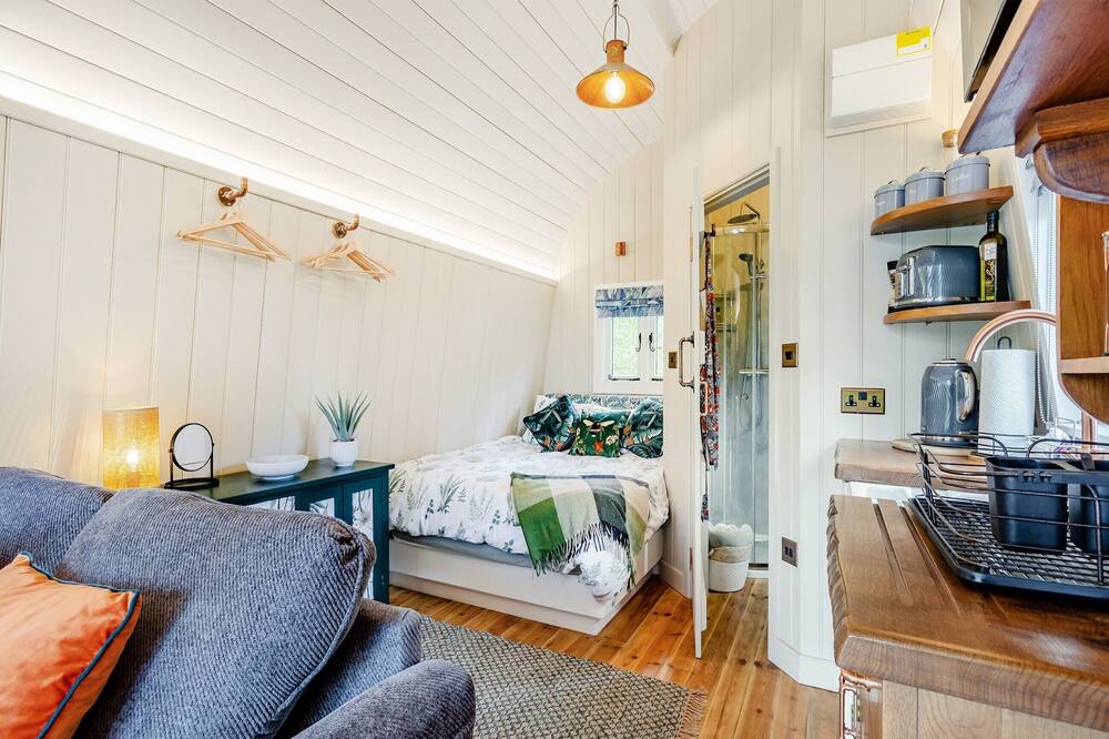 Photo of Livingroom in Stanton Upon Hine Heath