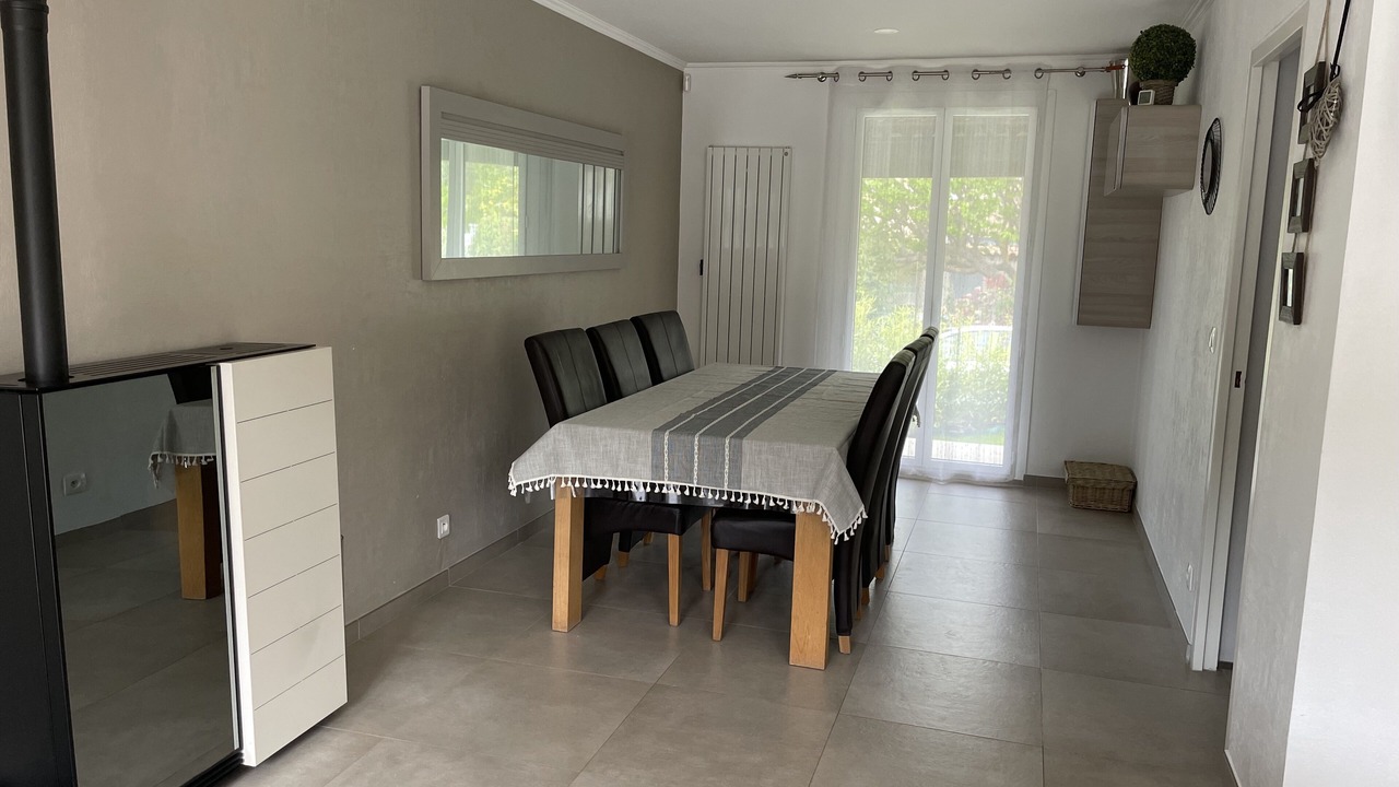 Photo of Bedroom in Bouc-Bel-Air