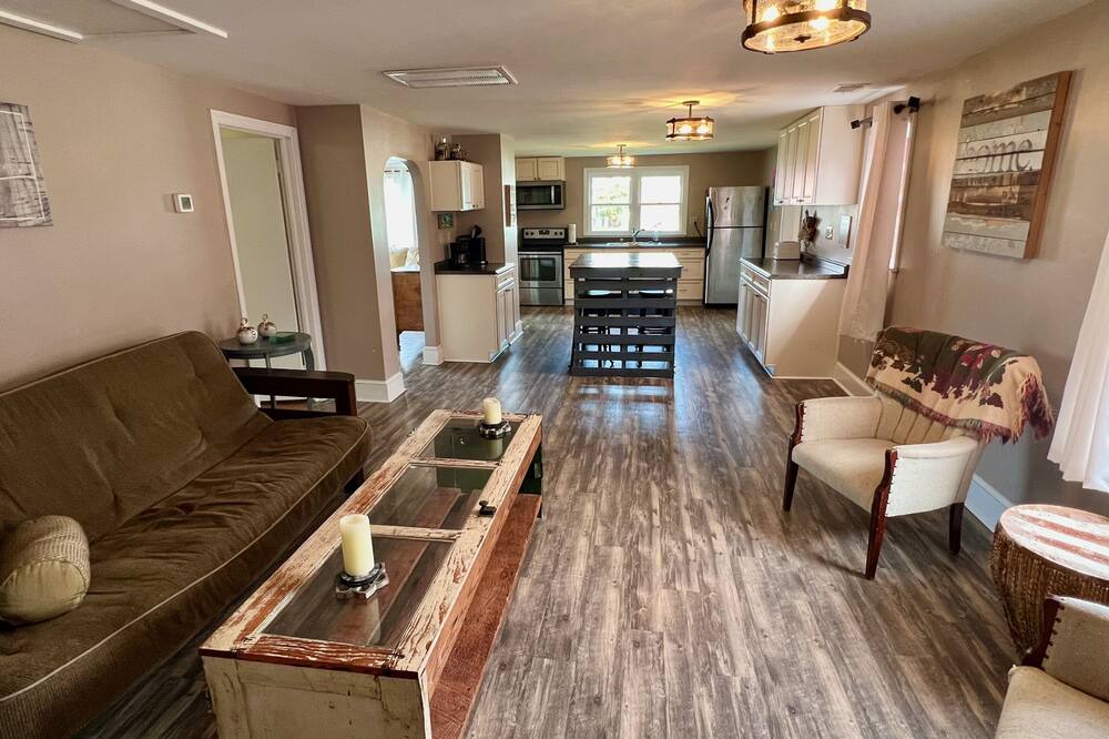 Photo of Livingroom in Coinjock