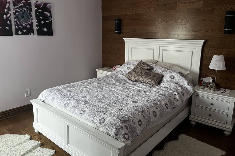 Photo of Bedroom in Amherst