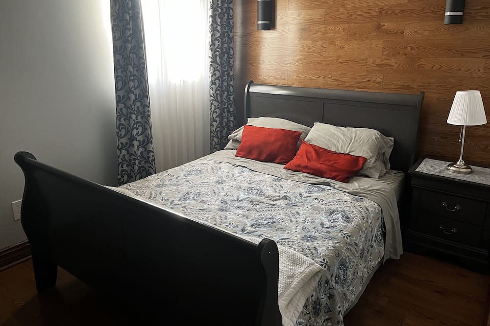 Photo of Bedroom in Amherst