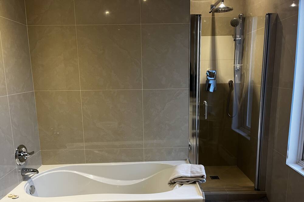 Photo of Bathroom in Amherst