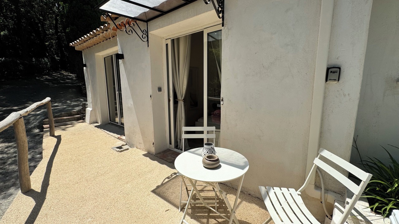 Photo of Bedroom in La Garde-Freinet