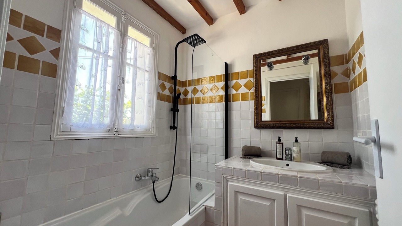 Photo of Bathroom in La Garde-Freinet