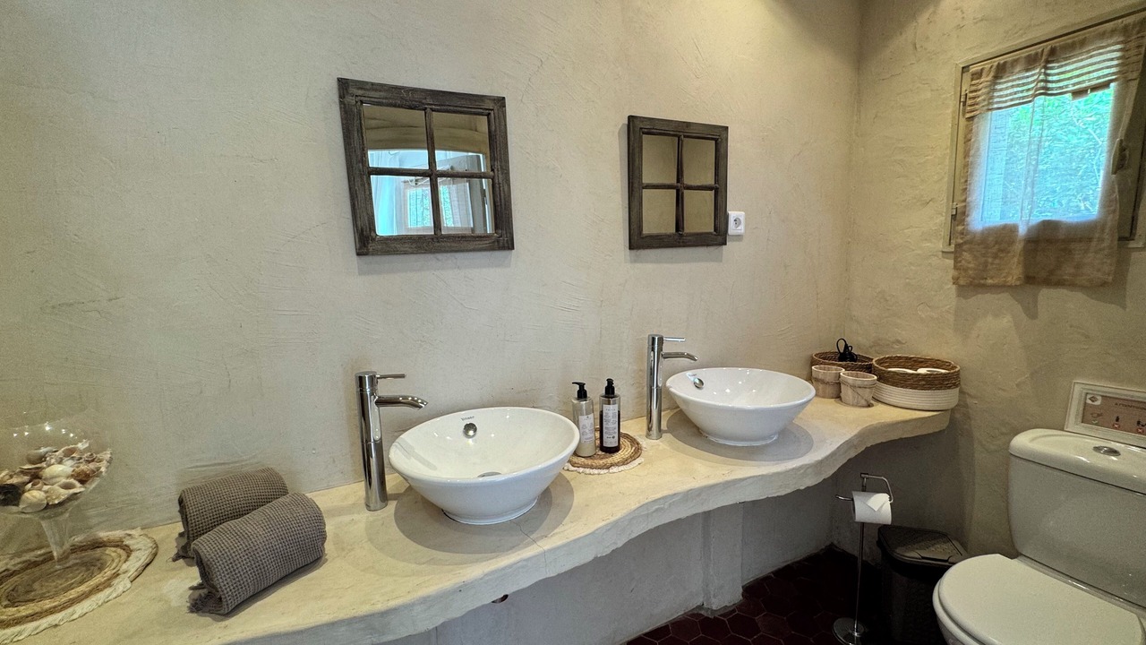 Photo of Bathroom in La Garde-Freinet