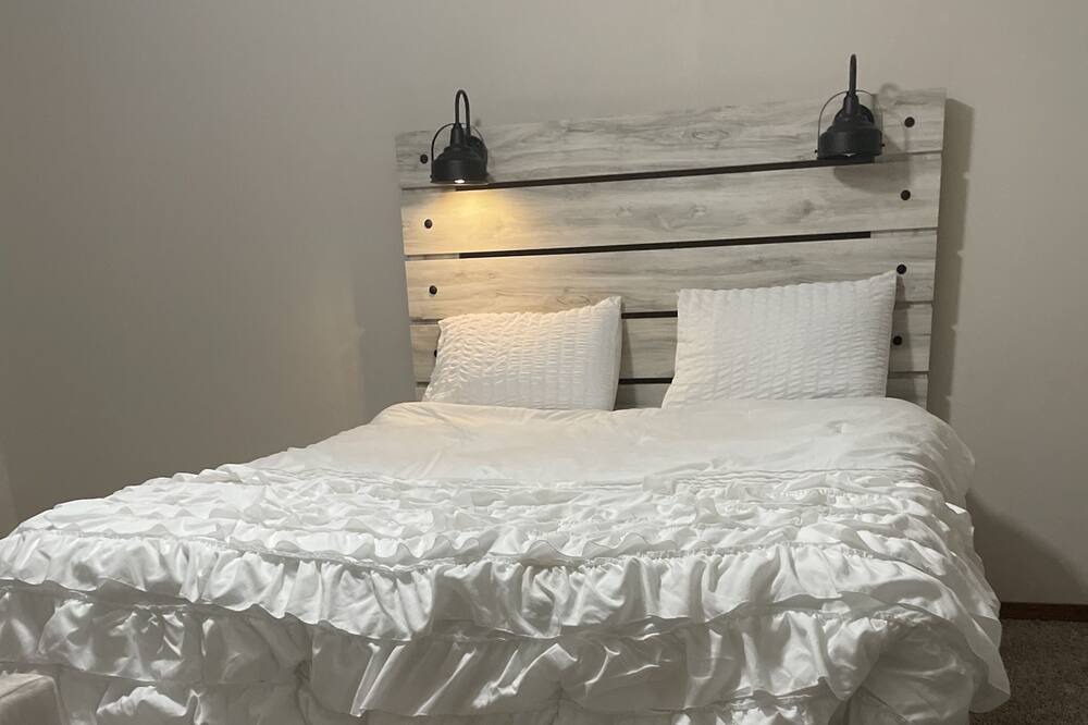 Photo of Bedroom in Enid