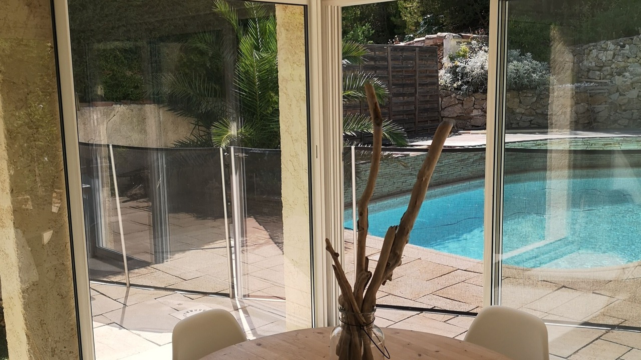 Photo of Outdoor in Ensues-la-Redonne