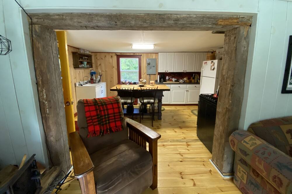 Photo of Livingroom in Loon Lake