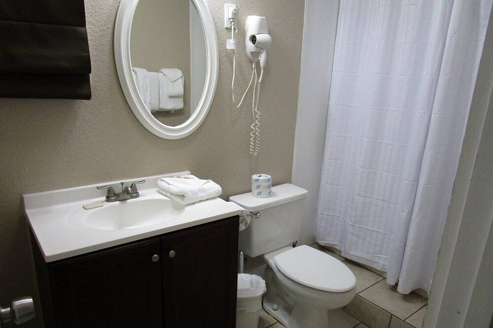 Photo of Bathroom in Crystal Beach