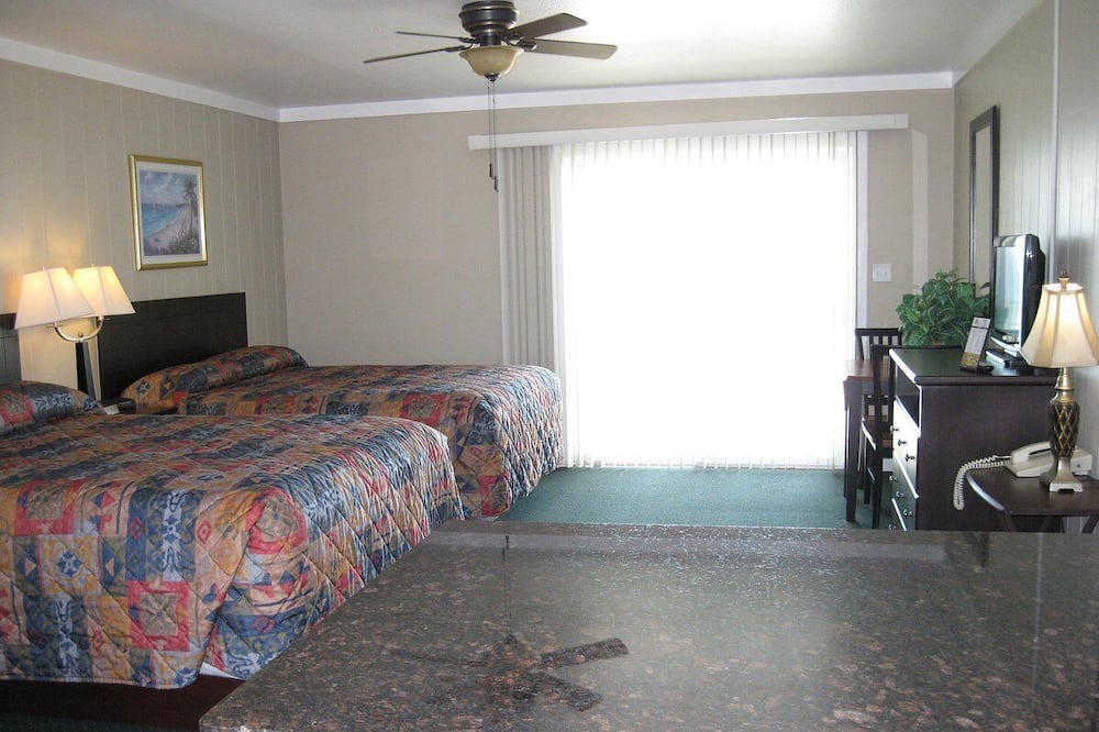 Photo of Bedroom in Crystal Beach
