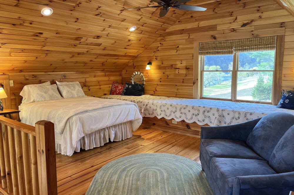 Photo of Bedroom in Galax
