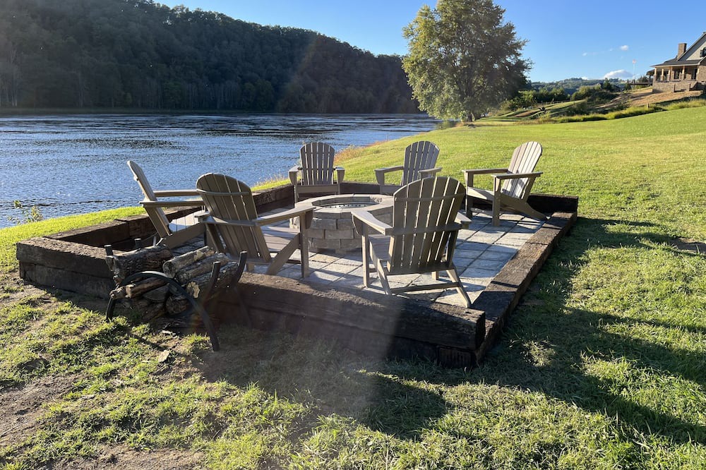 Photo of Outdoor in Galax