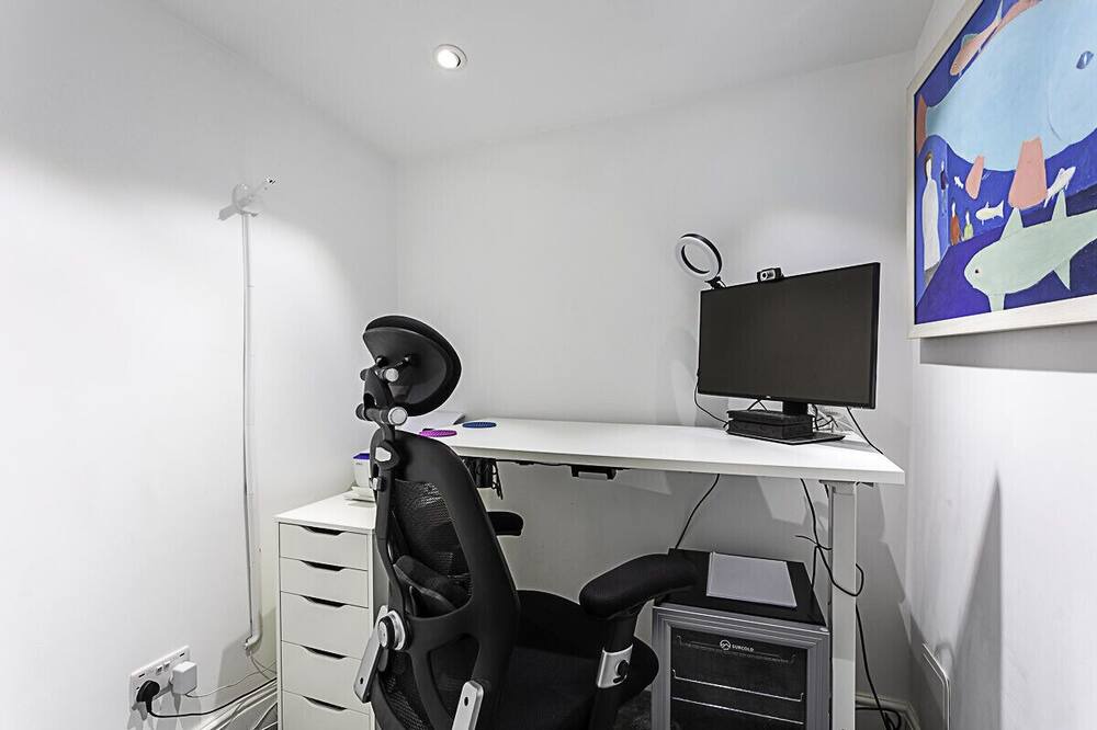 Photo of Others in West Kensington