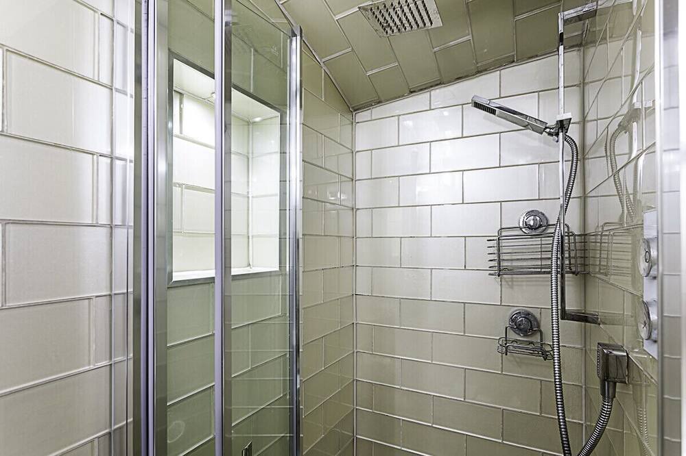 Photo of Bathroom in West Kensington