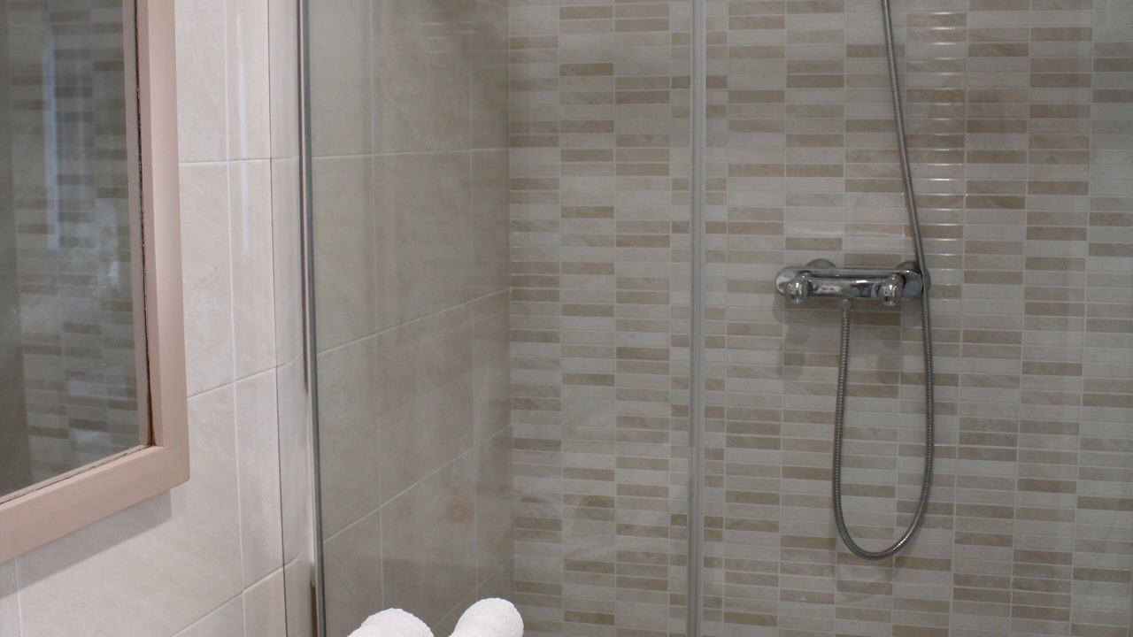 Photo of Bathroom in Forcalqueiret