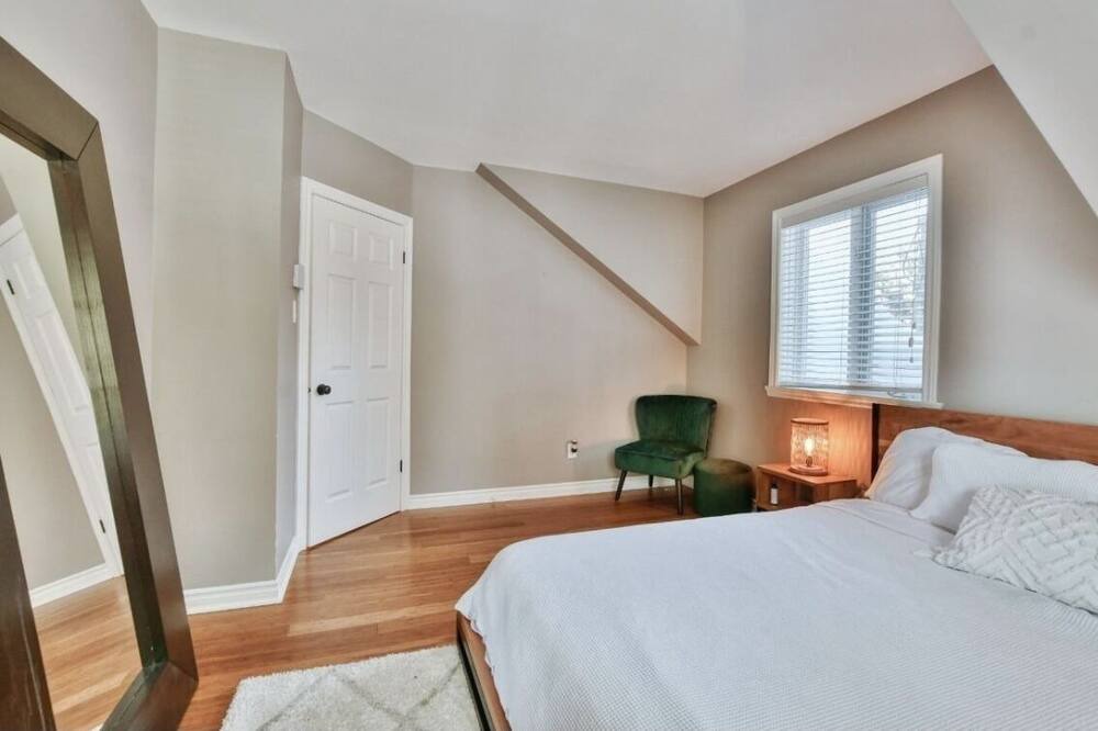 Photo of Bedroom in Piedmont