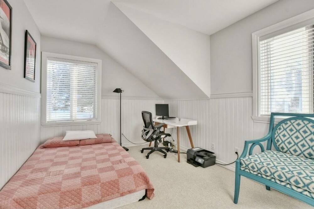 Photo of Bedroom in Piedmont