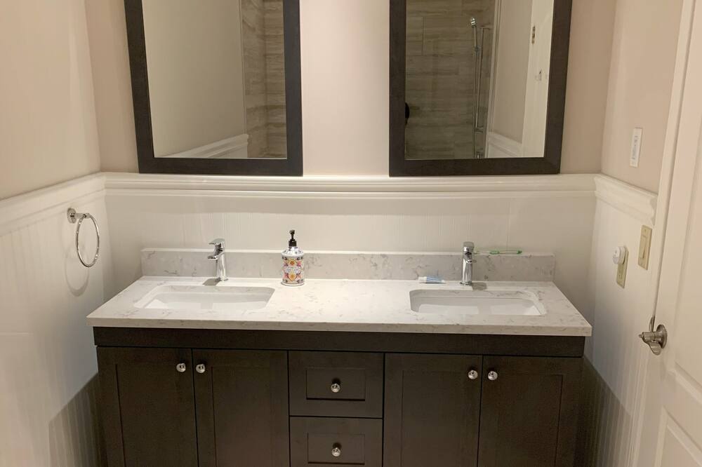 Photo of Bathroom in Novar