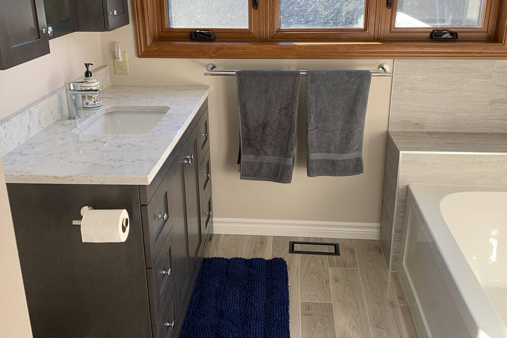 Photo of Bathroom in Novar