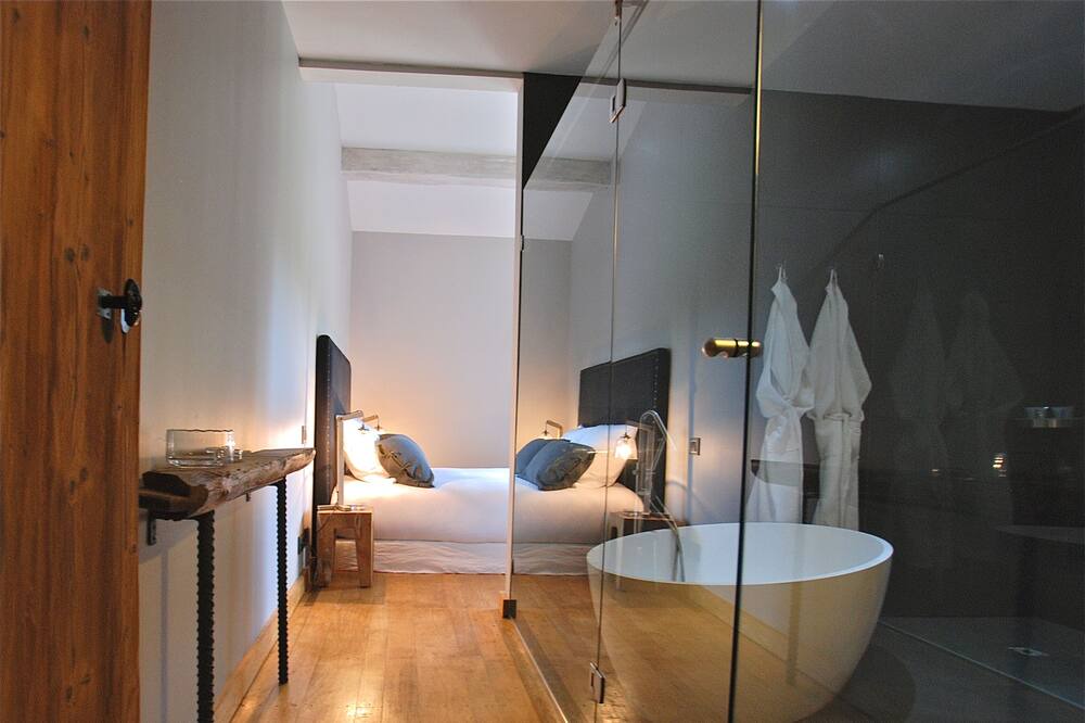 Photo of Bedroom in Saint-Gilles