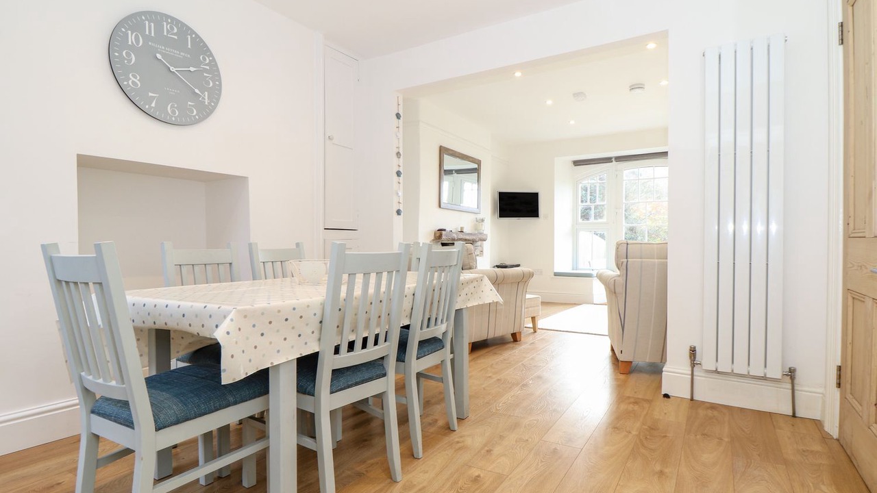 Photo of Others in Trebarwith Strand