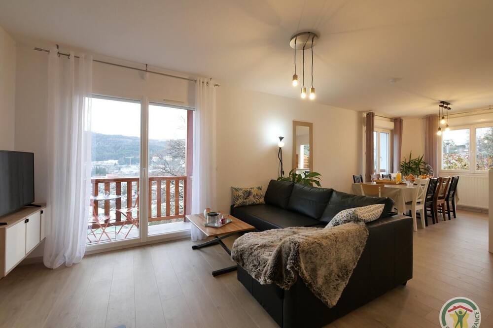 Photo of Livingroom in Gap