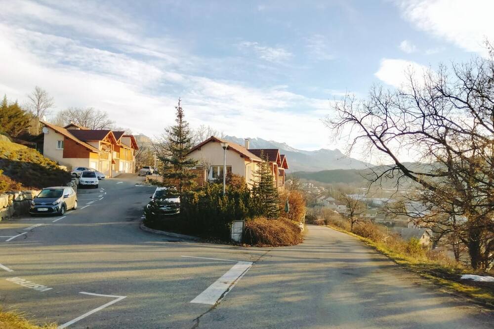 Photo of Outdoor in Gap