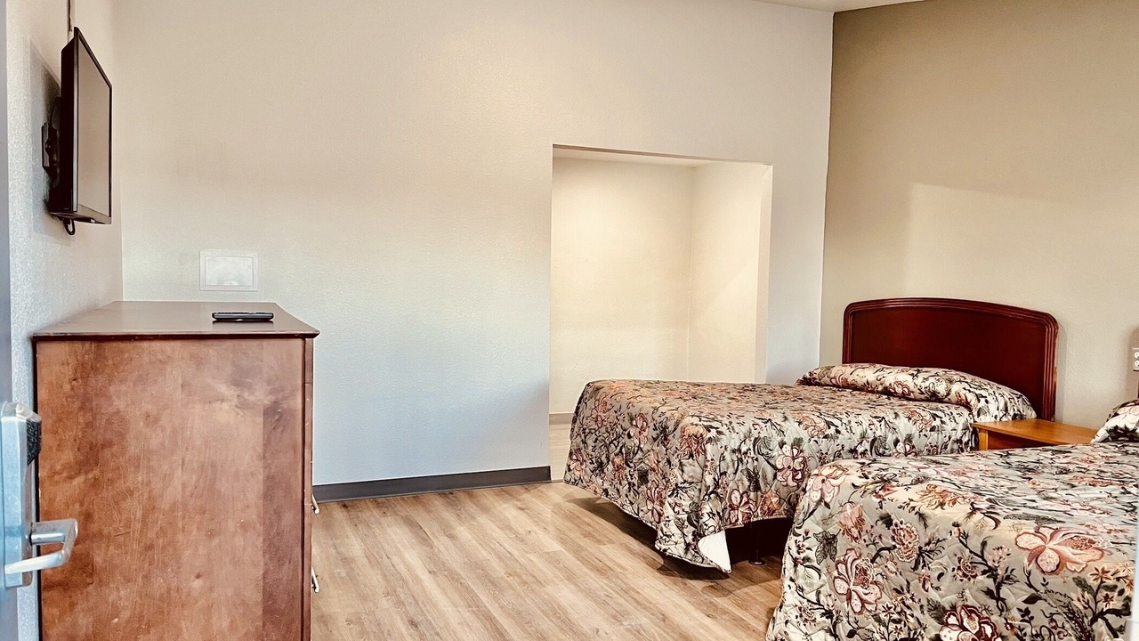 Photo of Bedroom in Northridge