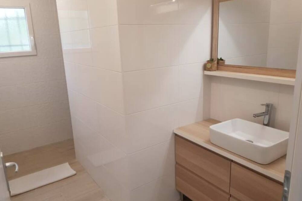 Photo of Bathroom in Chambonas