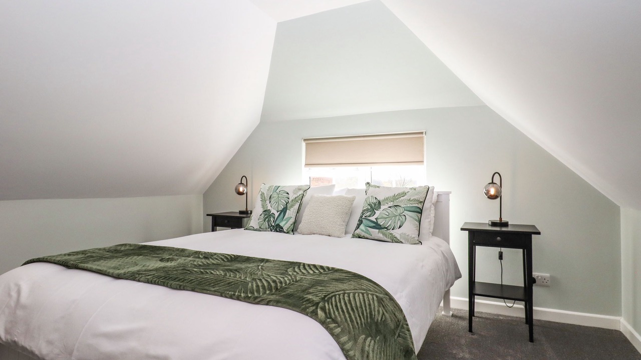 Photo of Others in Paddock Wood