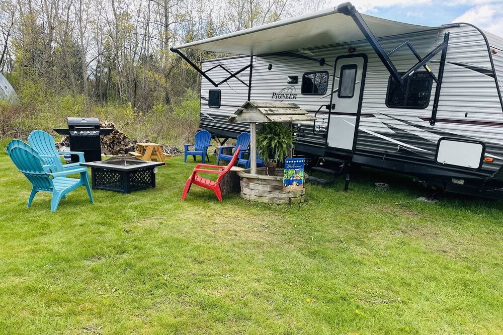 Photo of Outdoor in Rushville