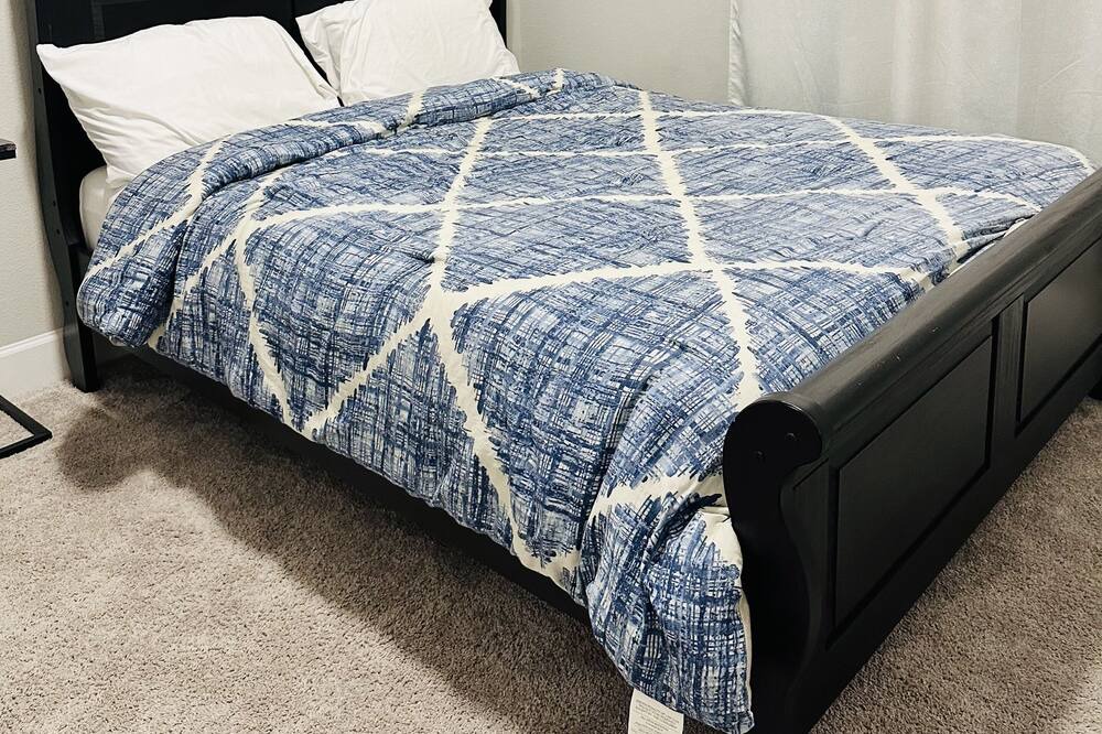Photo of Bedroom in Forney