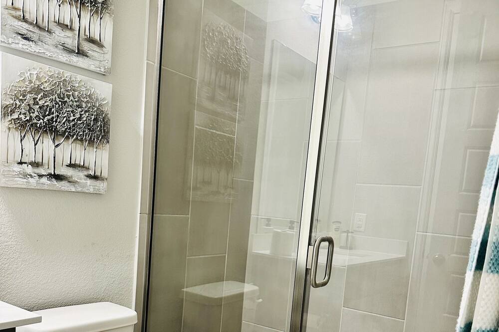 Photo of Bathroom in Forney