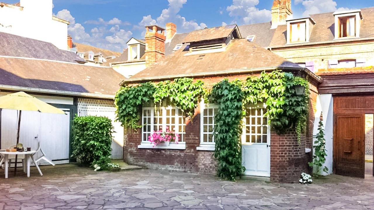 Photo of Outdoor in Eu