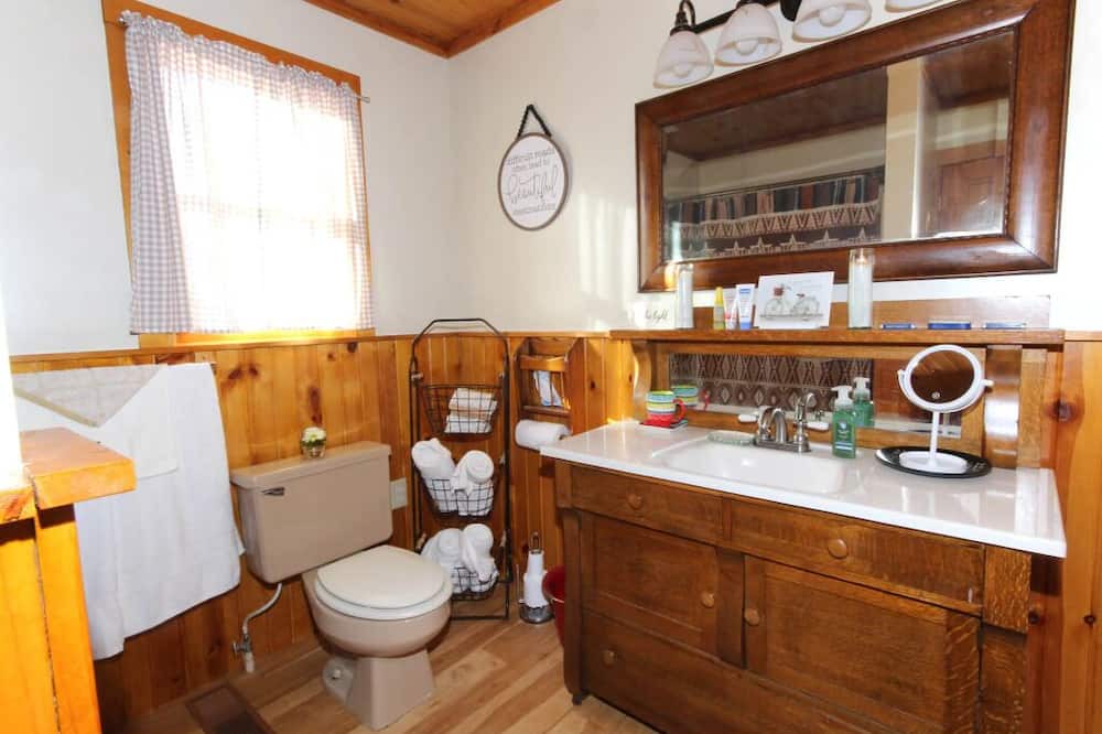 Photo of Bathroom in Loudonville