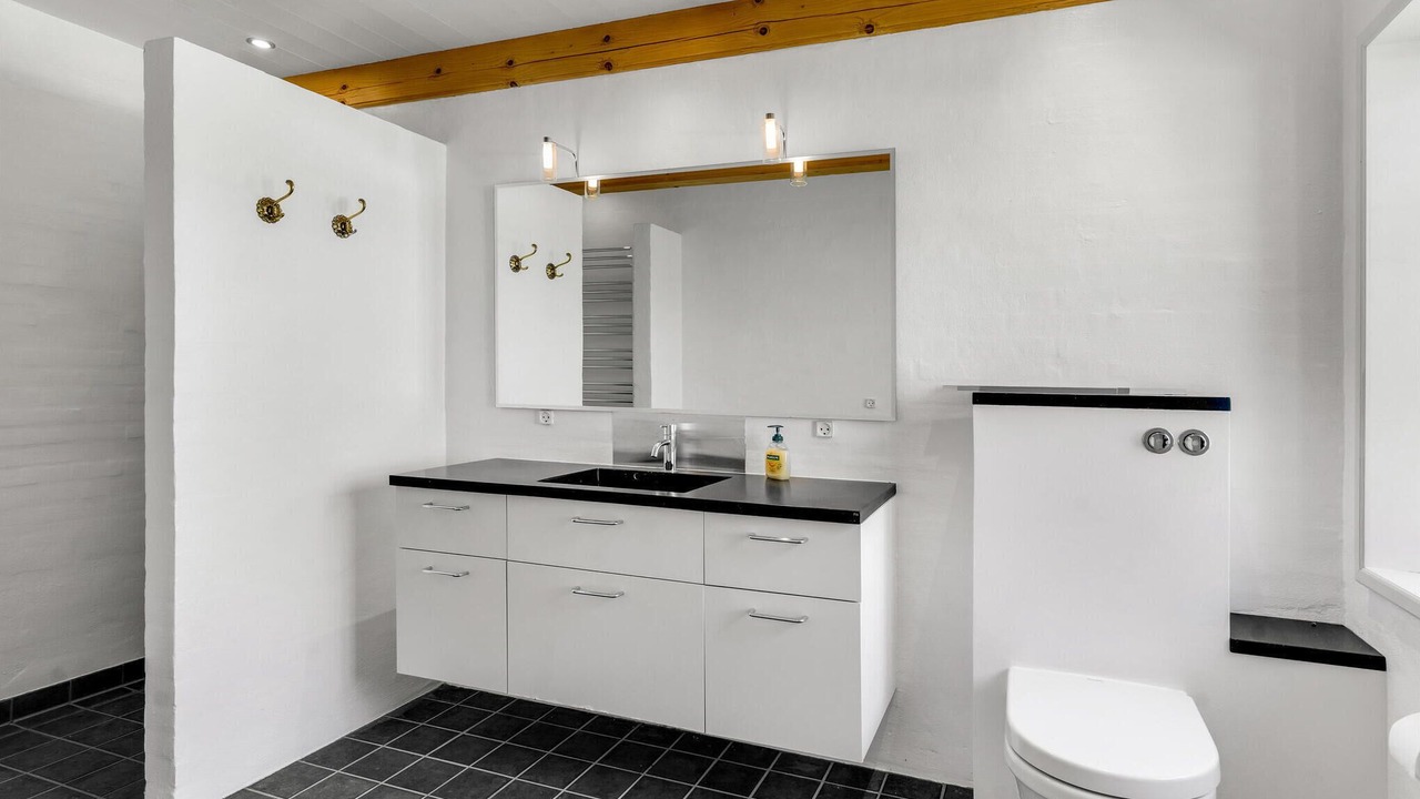 Photo of Bathroom in Glamsbjerg