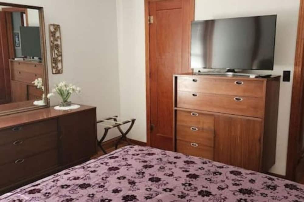 Photo of Bedroom in Kingman