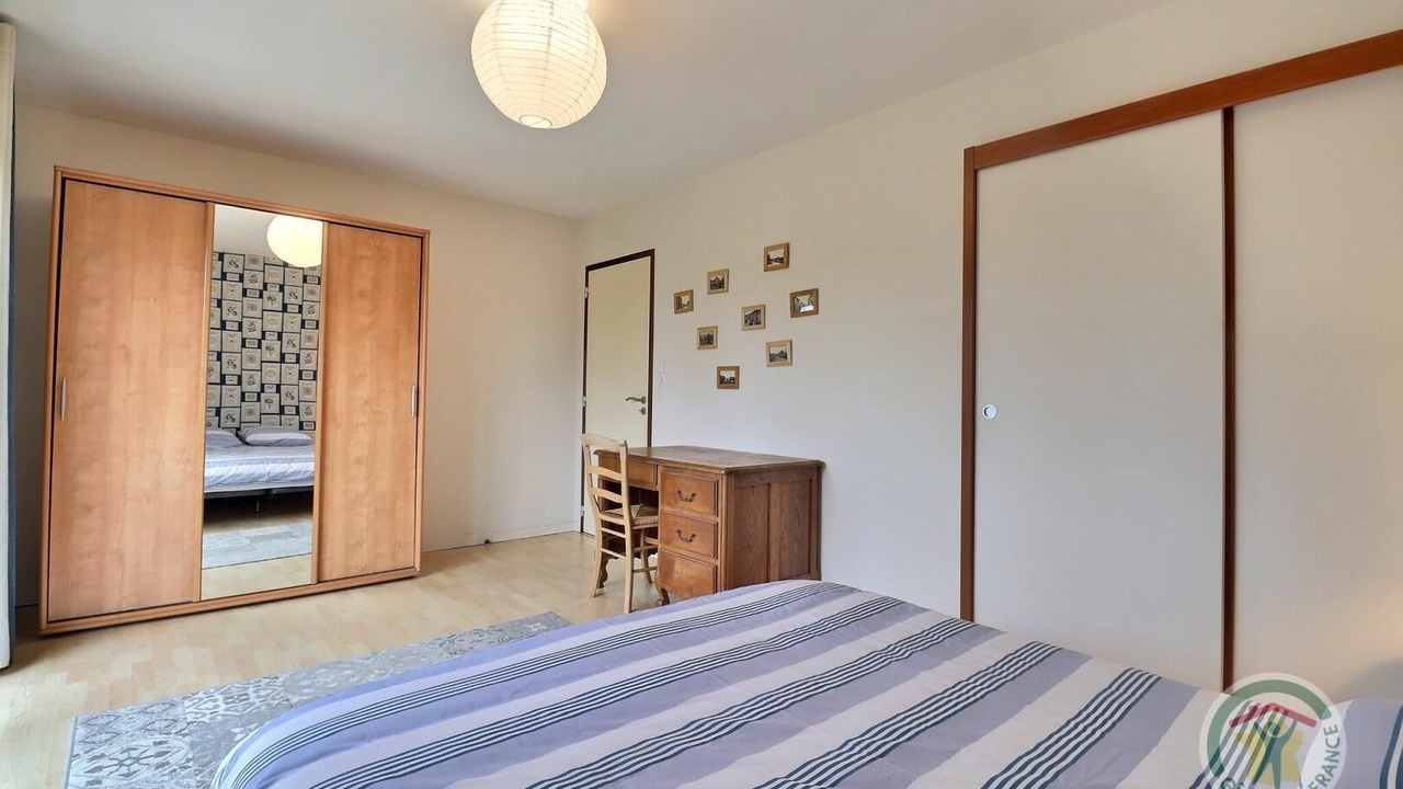 Photo of Others in Gael