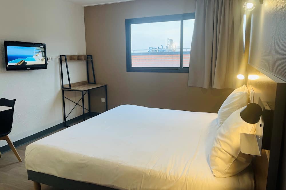 Photo of Bedroom in Ramonville-Saint-Agne
