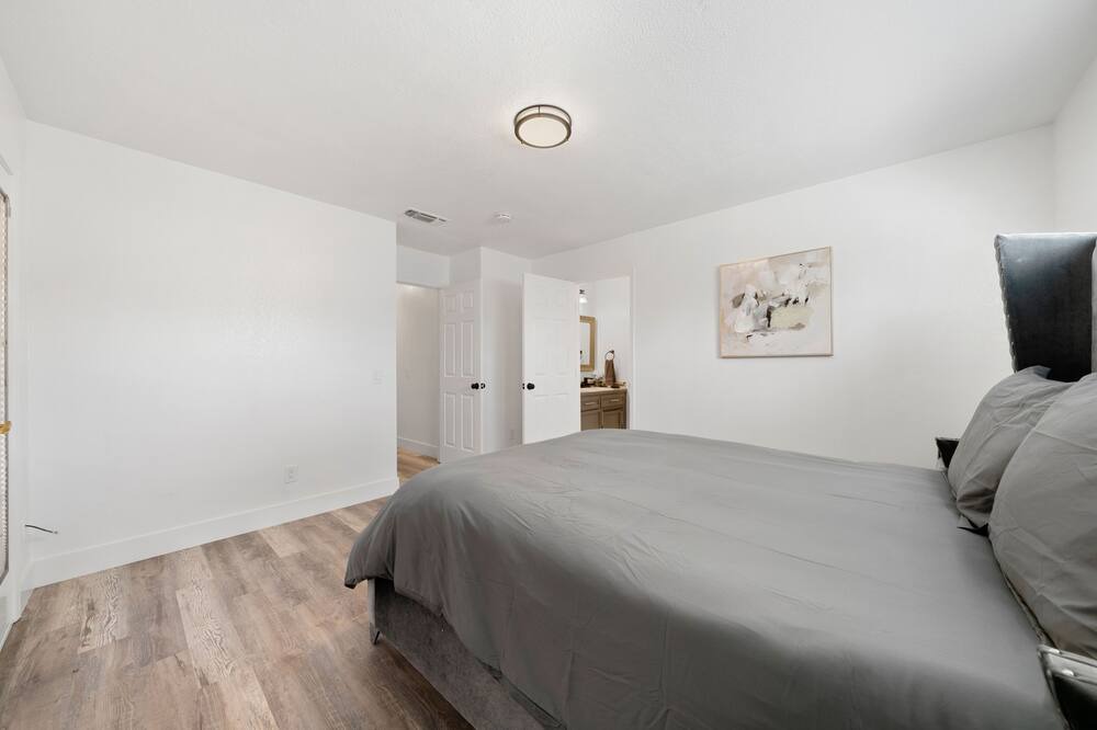 Photo of Bedroom in Carmichael