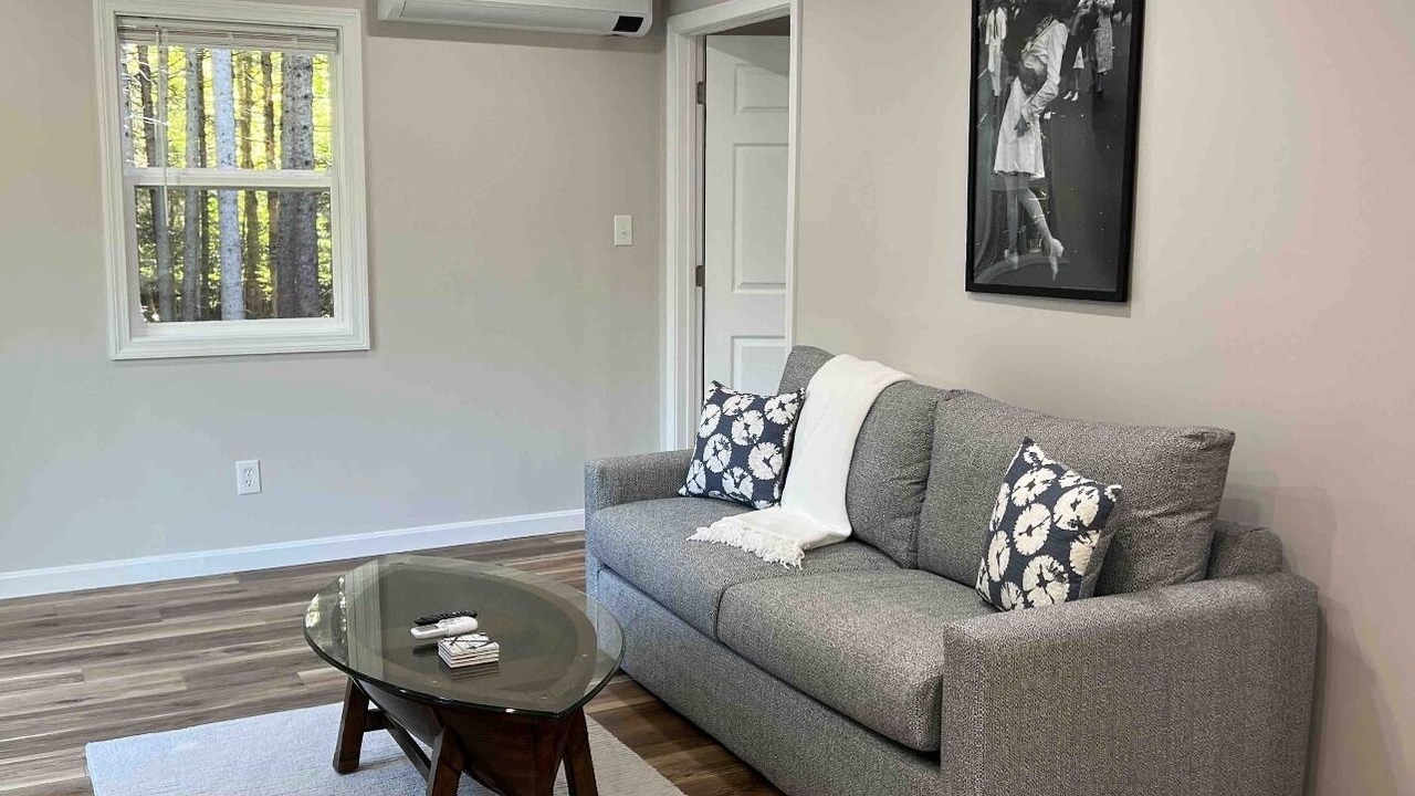 Photo of Livingroom in Deer Isle