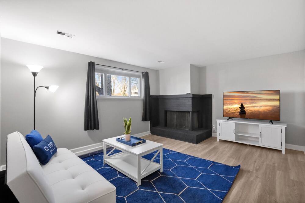 Photo of Livingroom in Forestview
