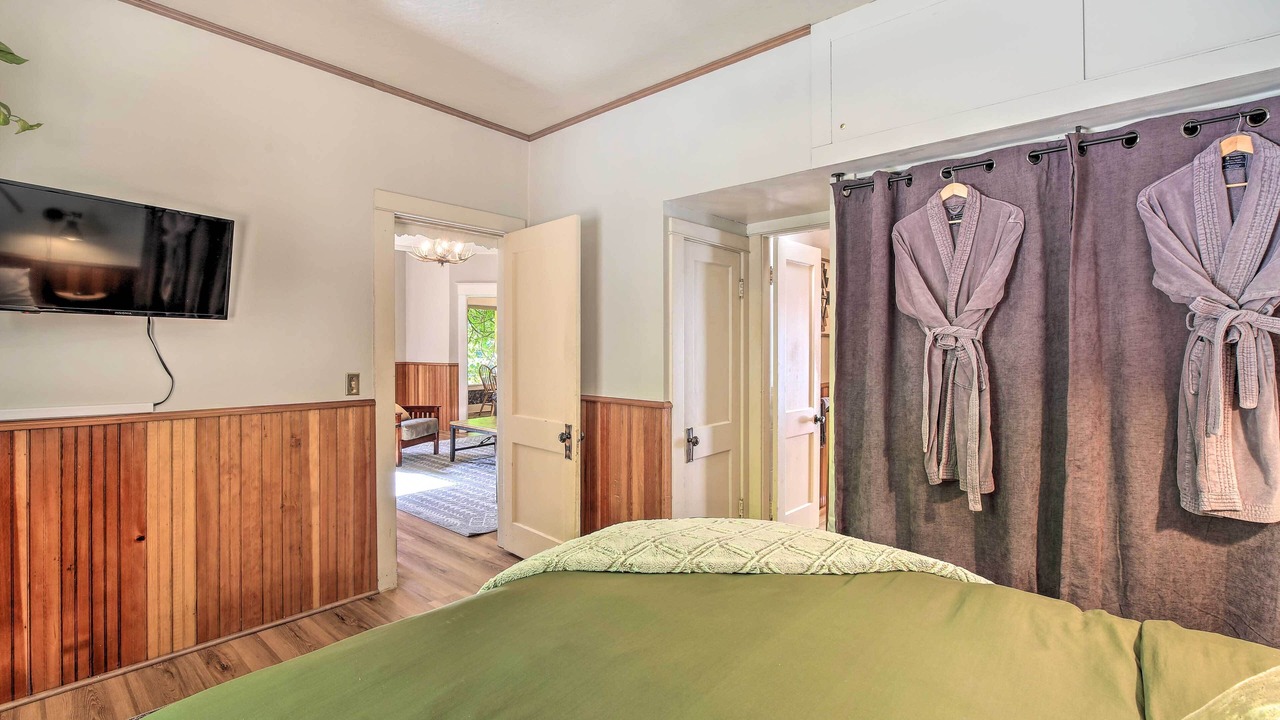 Photo of Others in Ashford