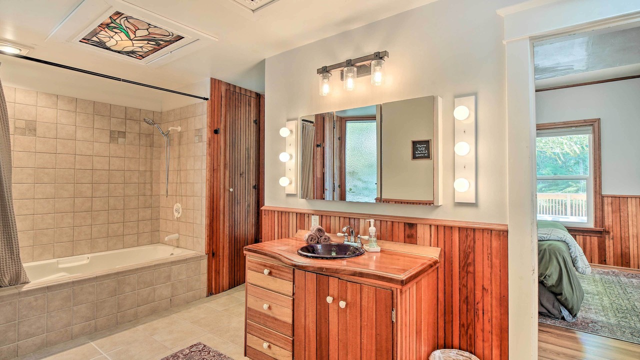 Photo of Others in Ashford