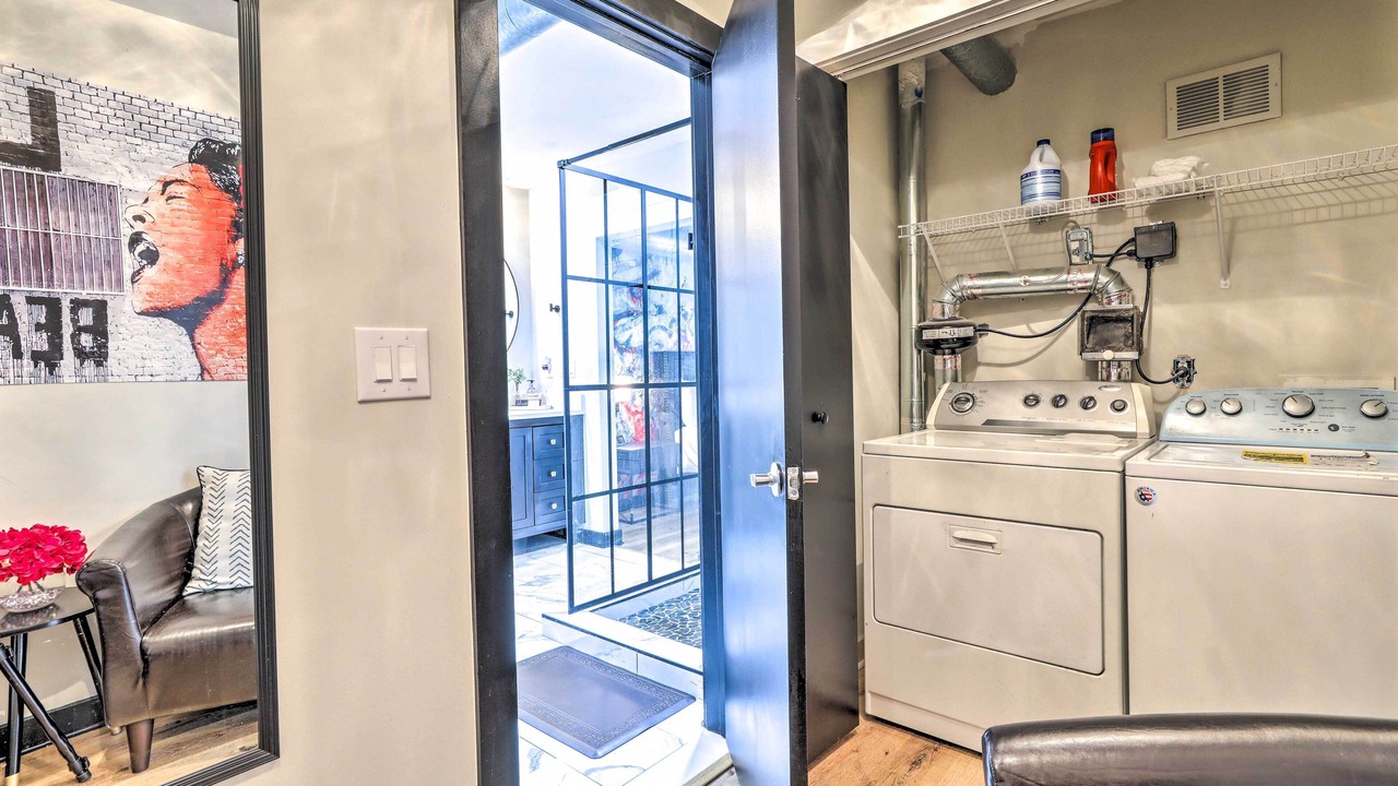 Photo of Others in Atlantic Station Area