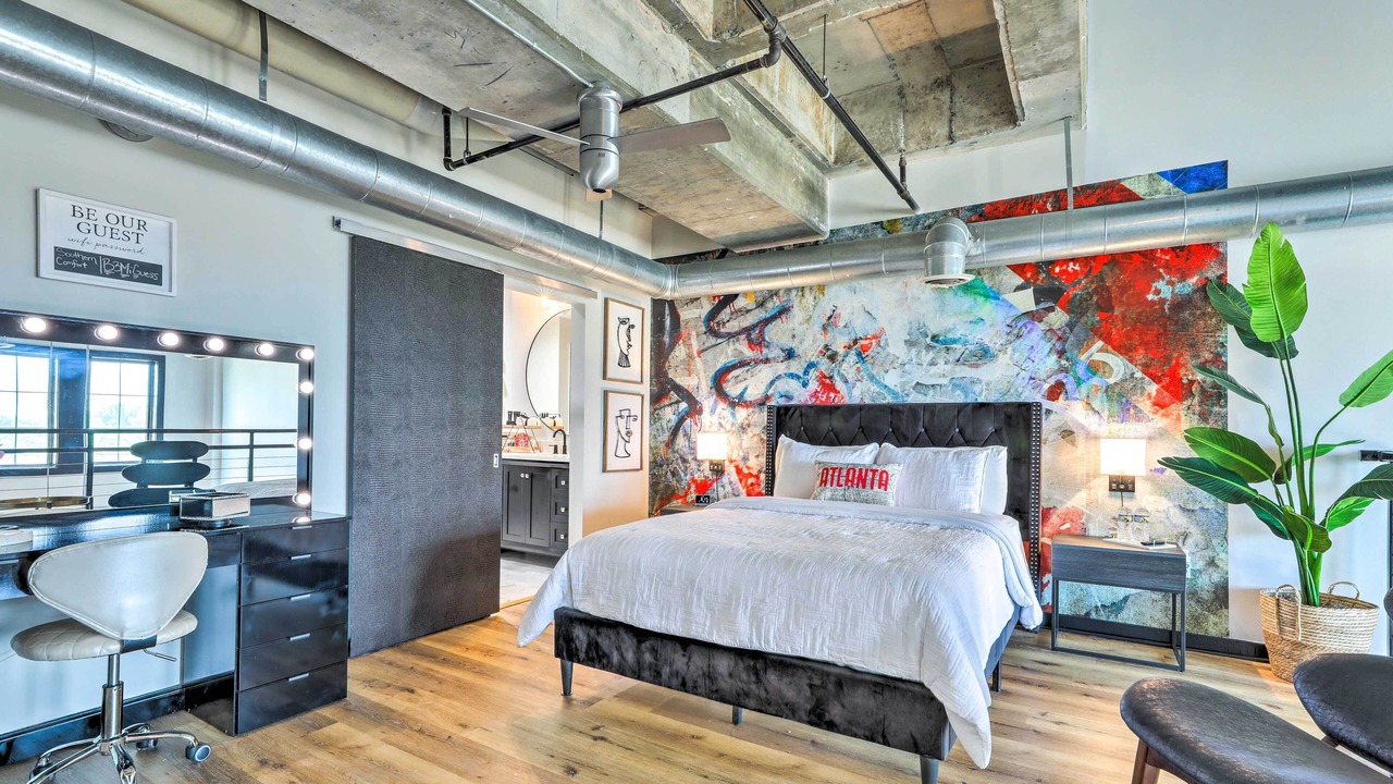 Photo of Others in Atlantic Station Area