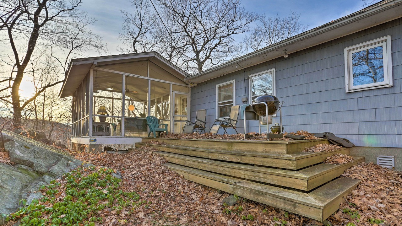 Photo of Others in Garrison