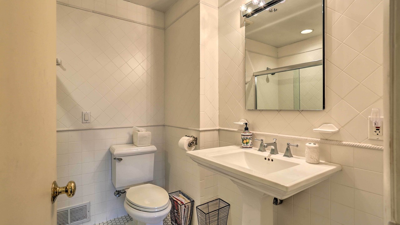 Photo of Others in Garrison