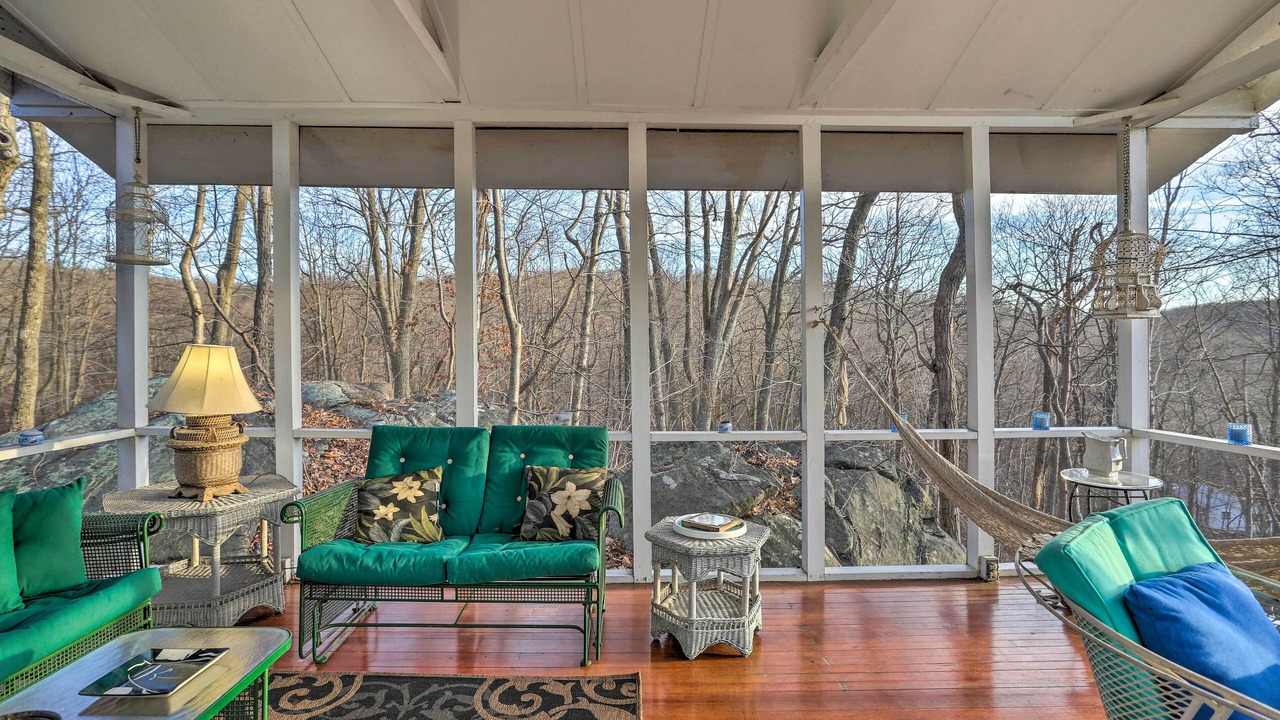 Photo of Others in Garrison